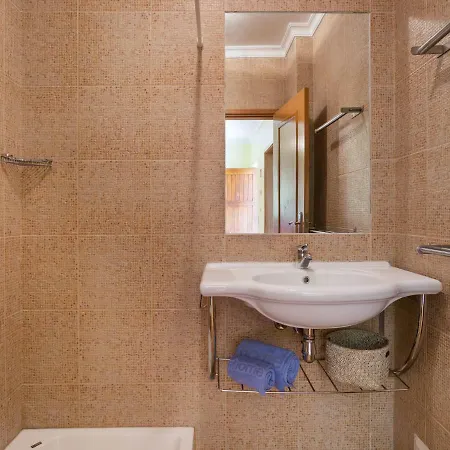 Сasa de vacaciones Sunny By Interhome Pêra