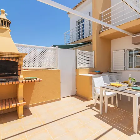 Sunny By Interhome Nyaraló *